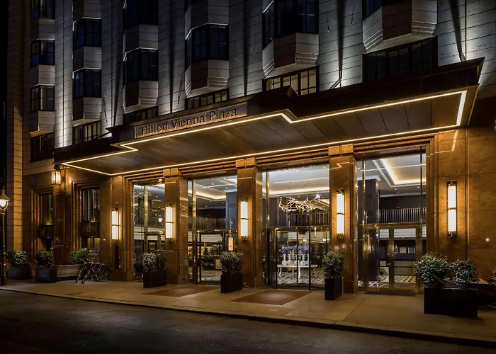 Hilton Plaza Hotel 4*