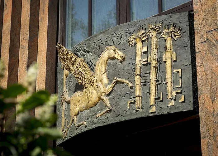 Hilton Plaza 4* Βιέννη